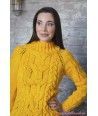 Желтый свитер ручной работы